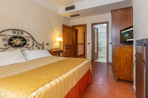 Camera doppia con bagno privato all'Hotel La Pergola